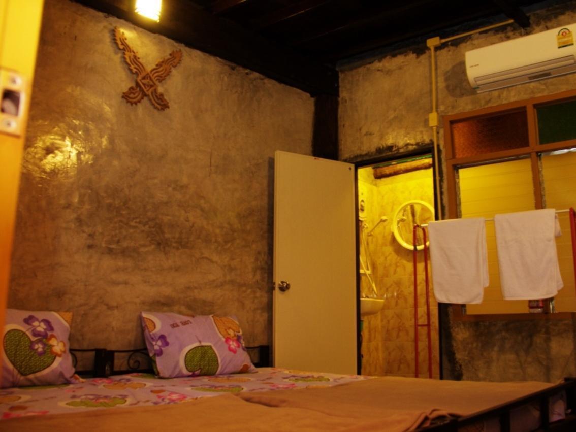 Bann Elephant Home Chiang Mai Exterior photo